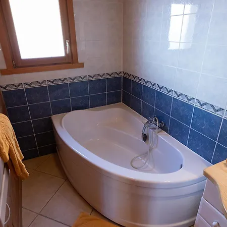 Spacieux 10 Pers. Pres Pistes Ski, Parking Prive - Fr-1-467-135 * Le Grand-Bornand
